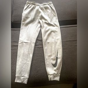 Men’s dri-fit Nike sweat pants